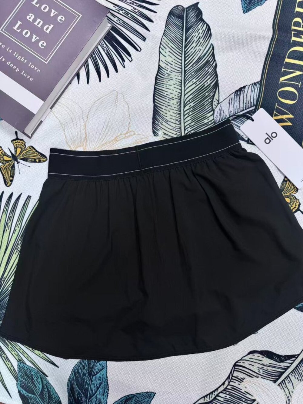ALO Yoga🥰Athletic Lightweight Black Match Point Tennis Skirt | Easy to match - Picture 5 of 7
